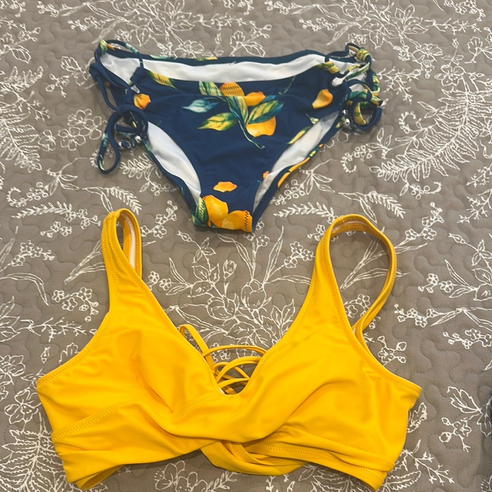 Cupshe Yellow and Floral Bikini Set